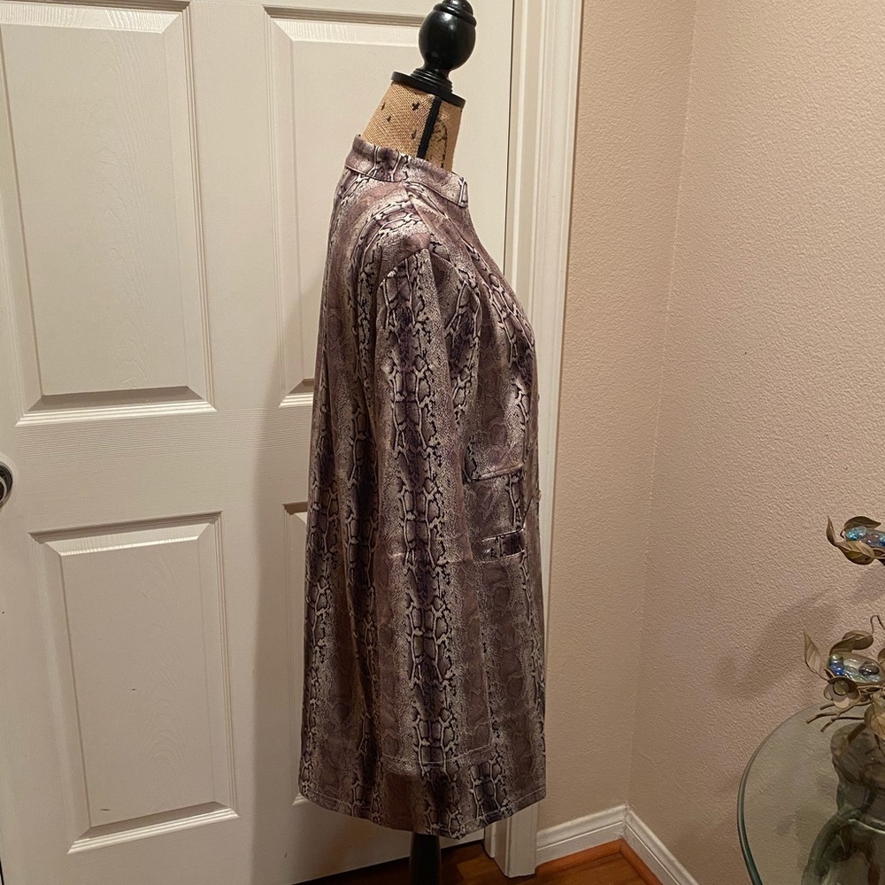 Suede snakeskin print pocket coat. - Picture 7 of 9